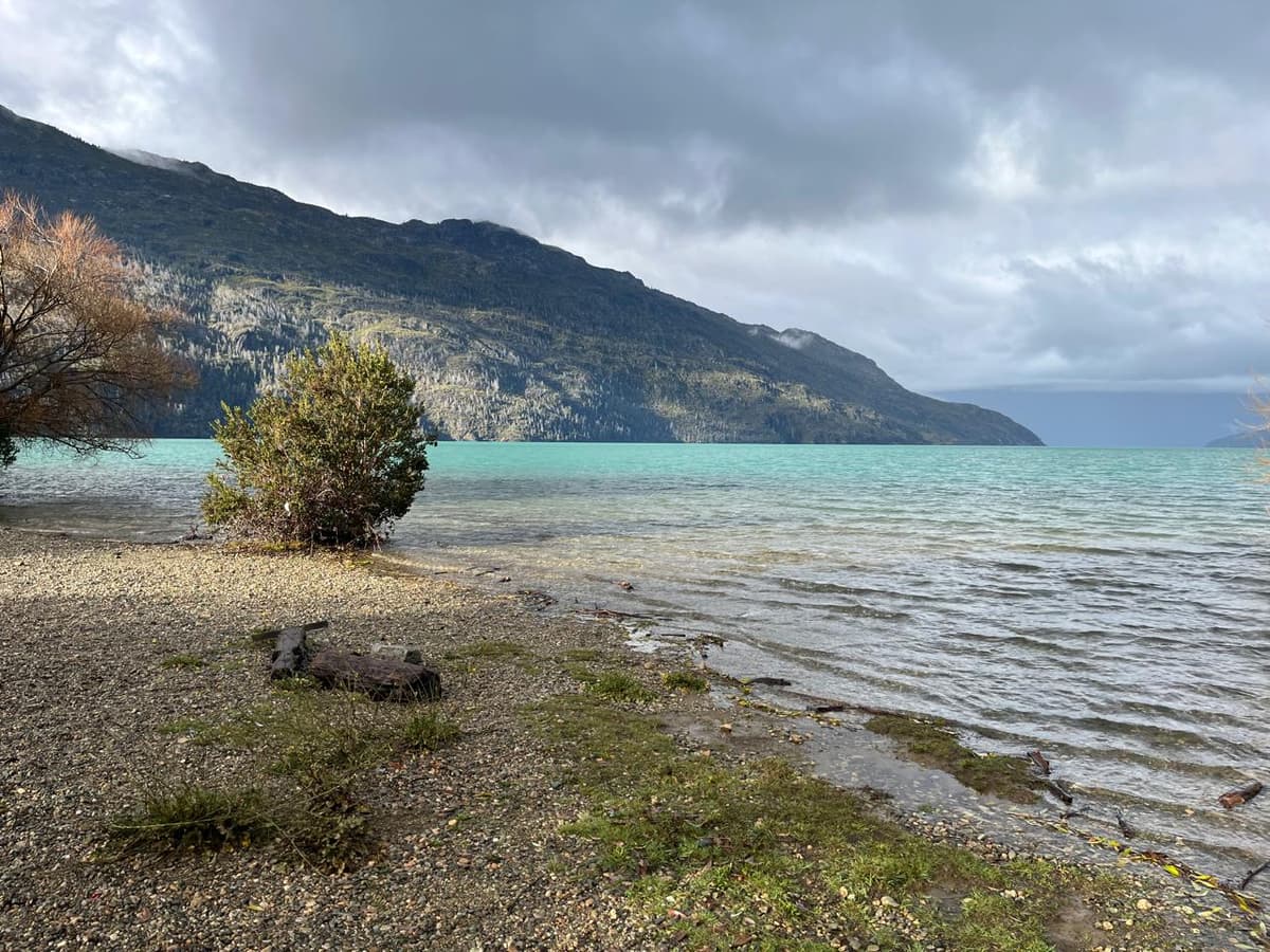 5 actividades imperdibles y tips para Lago Puelo: microclima, playas y senderos en el Parque Nacional - Imagen 1