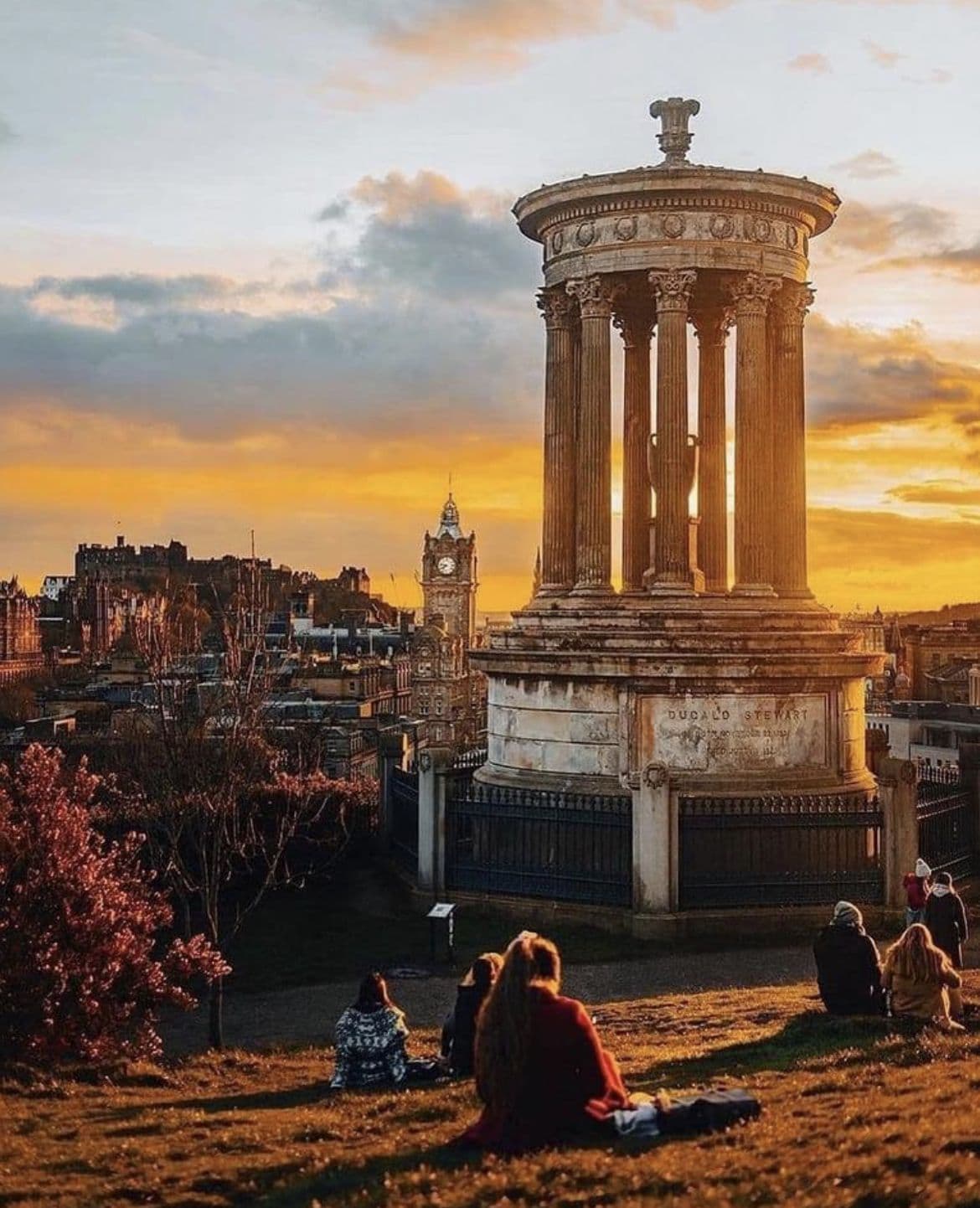 Calton Hill in Edinburgh: Guide to Visiting the Park and its Viewpoints - Imagen 2
