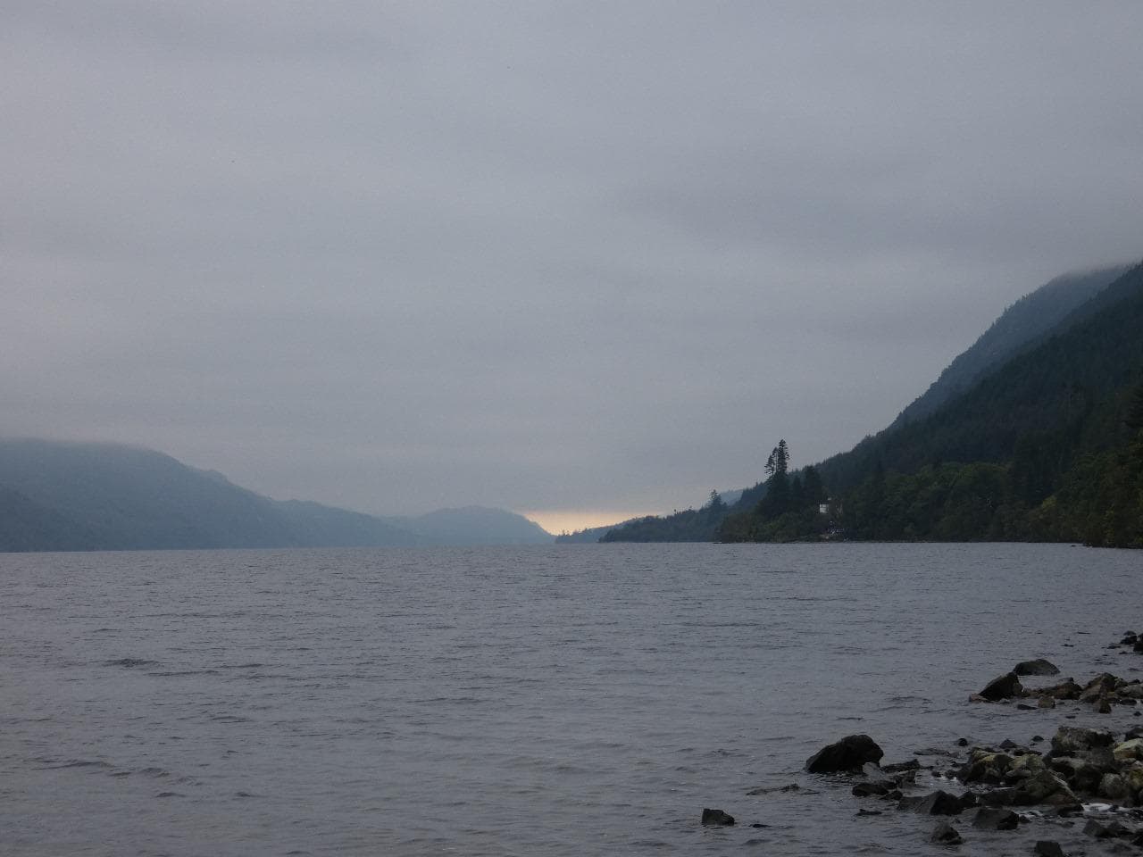 Lago Ness y Castillo de Urquhart