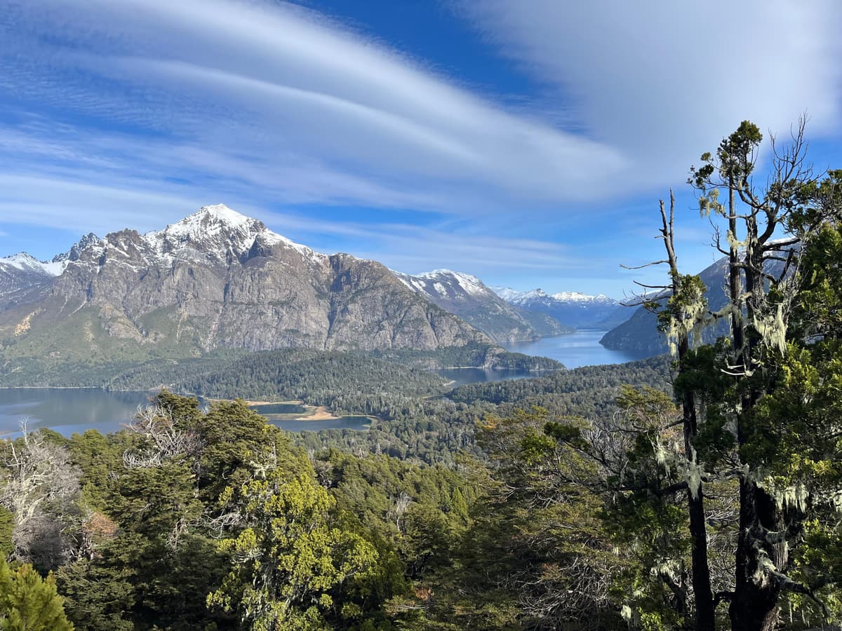 Guía completa para visitar el Mirador del Llao Llao en Bariloche - Imagen 2
