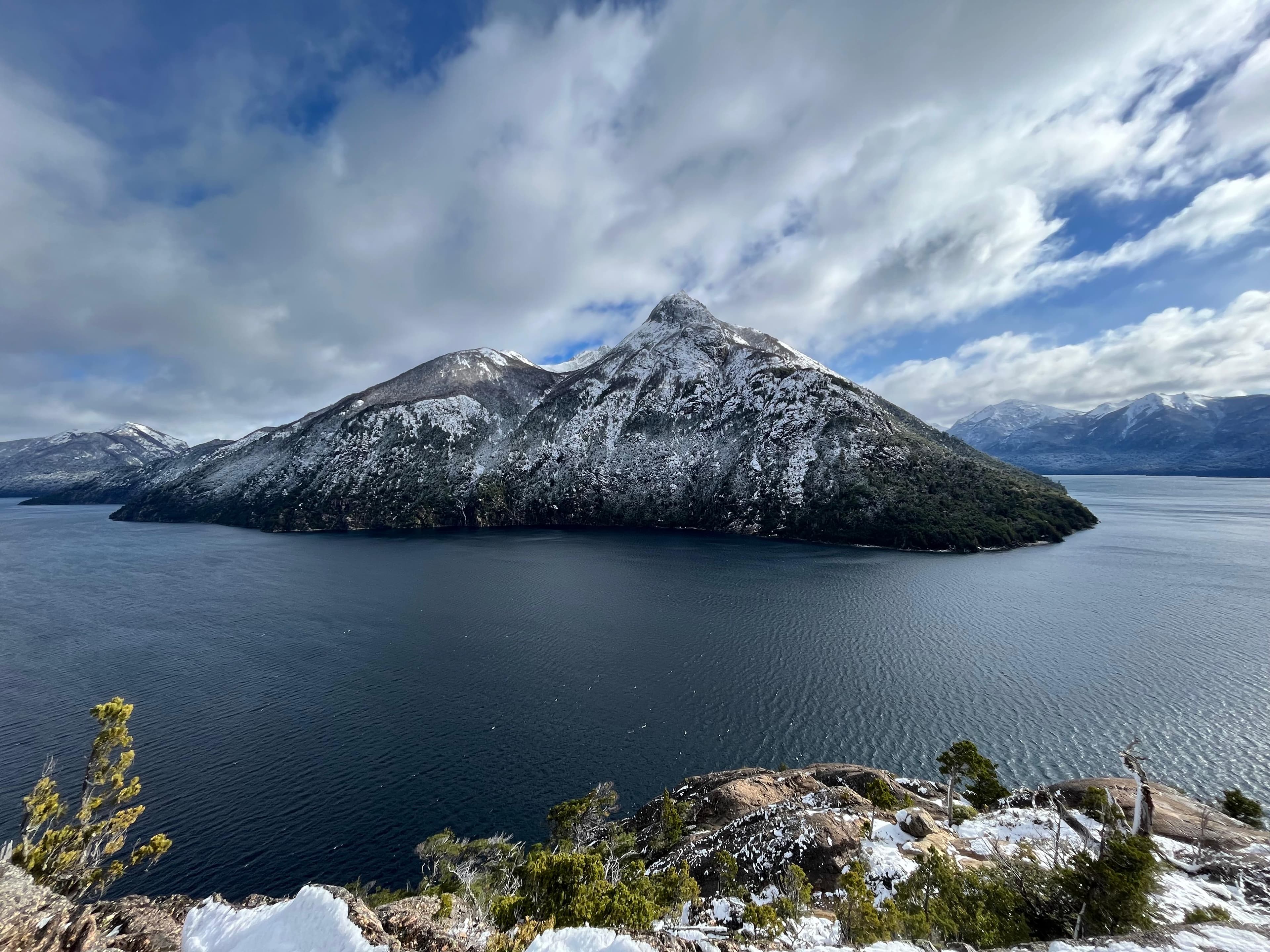 Although it is a short trail, it is always recommended to check if registration is required by Nahuel Huapi National Park for this area.