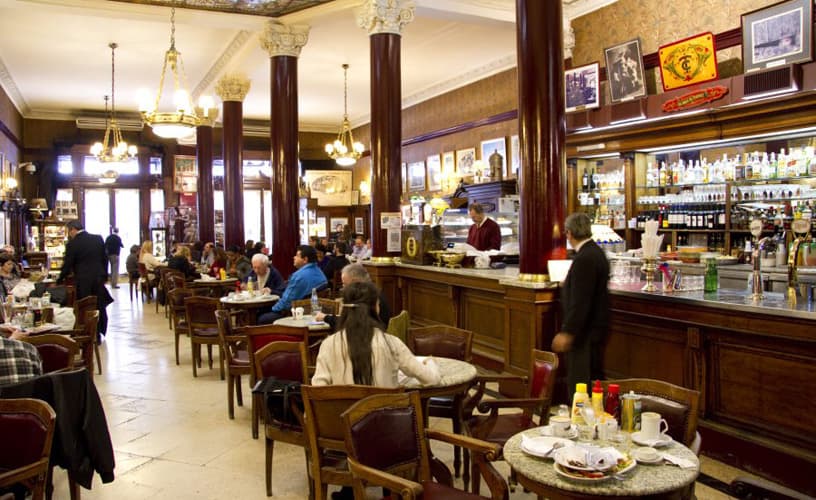 Café Tortoni, Buenos Aires.