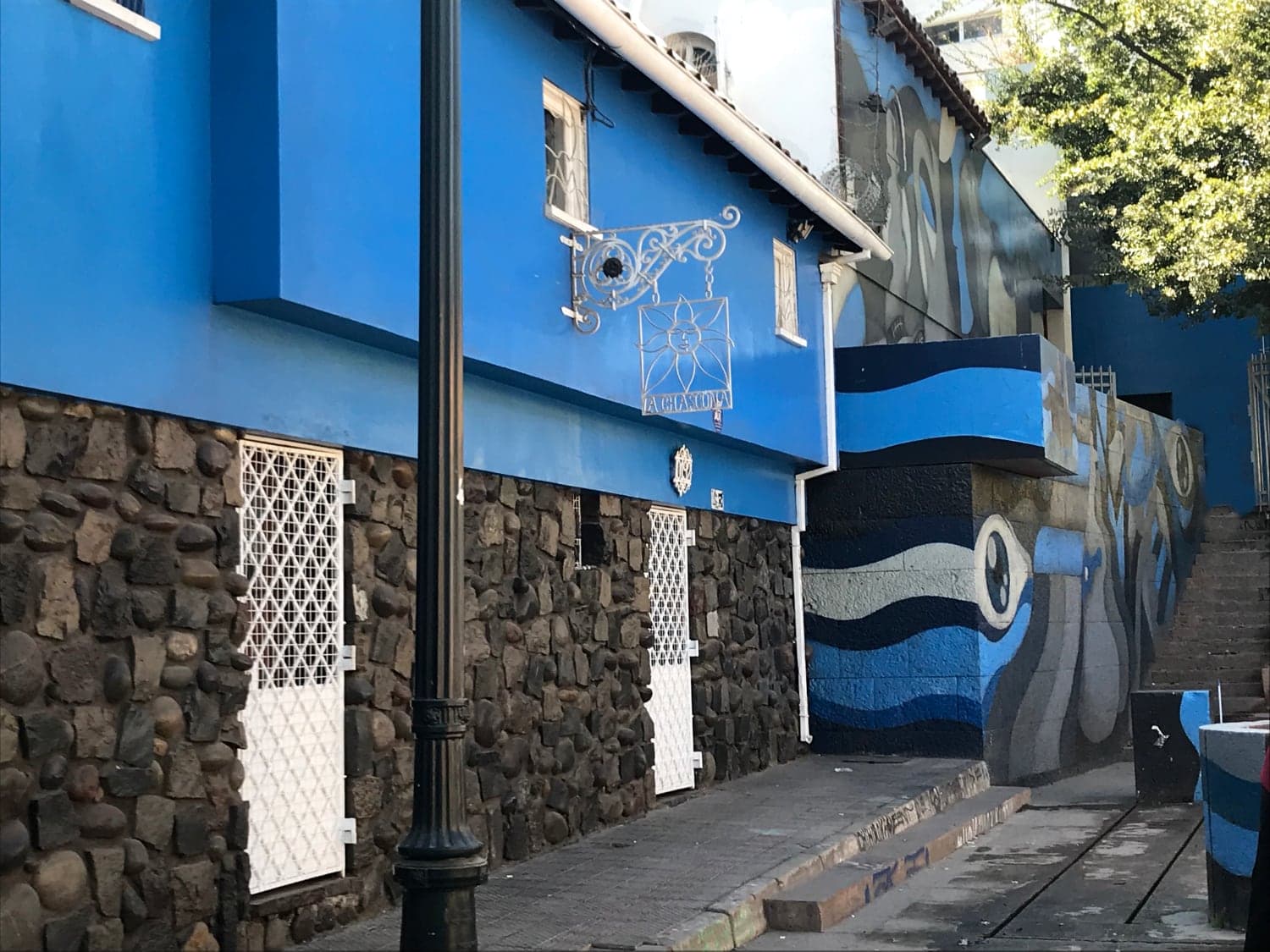 La Chascona, una de las casas del poeta Pablo Neruda en Santiago, Chile.
