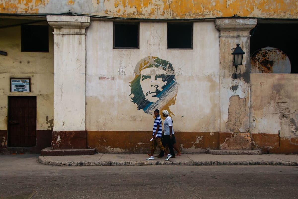 9 cosas que ver en Cartagena de Indias: historia colonial, Caribe y vida cotidiana - Imagen 12