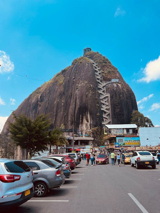 Guatapé: 8 cosas para hacer y cómo subir a la Piedra del Peñol - Imagen 3