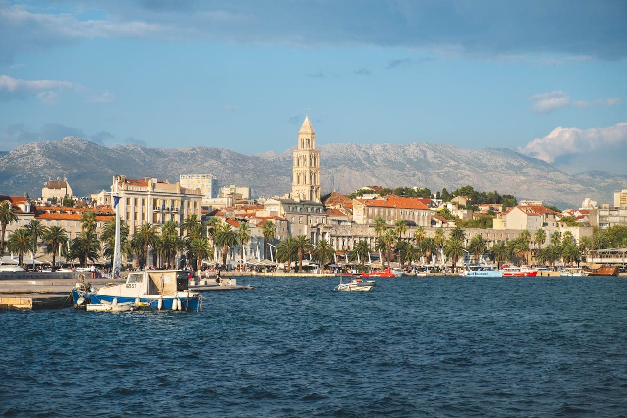 The soul of Split: The Riva. This palm-lined seaside promenade is the main meeting point to enjoy a coffee overlooking the Adriatic before getting lost in the narrow streets of Diocletian’s Palace.