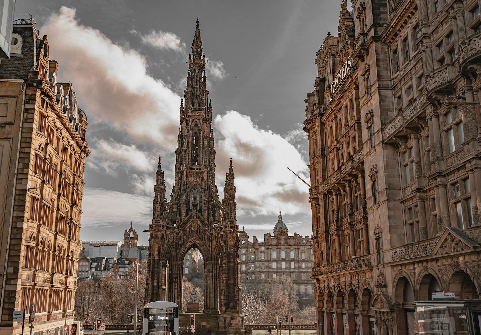 Walter Scott Monument, Edinburgh, Scotland.