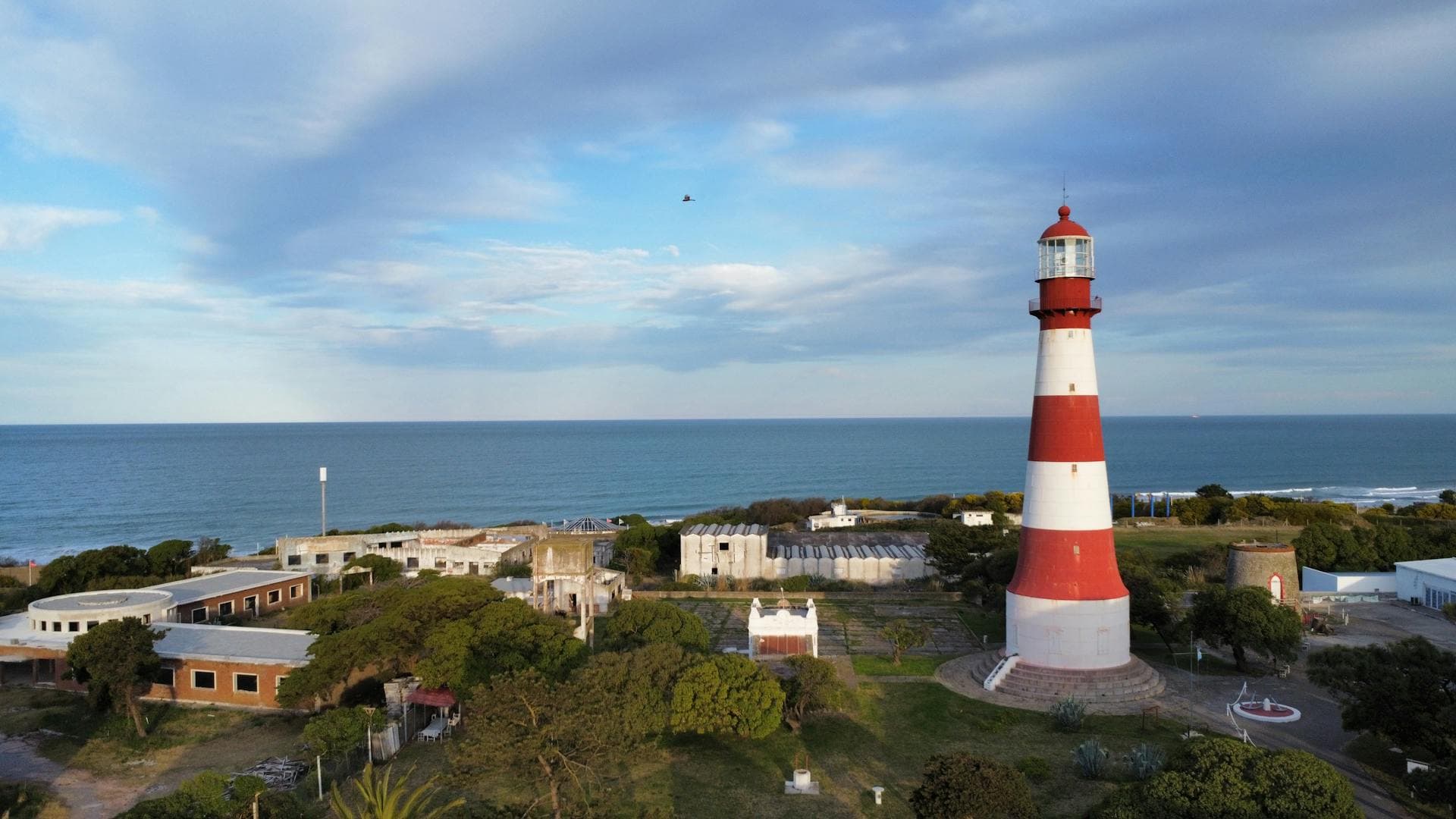 El emblemático faro de Mar del Plata, Argentina.