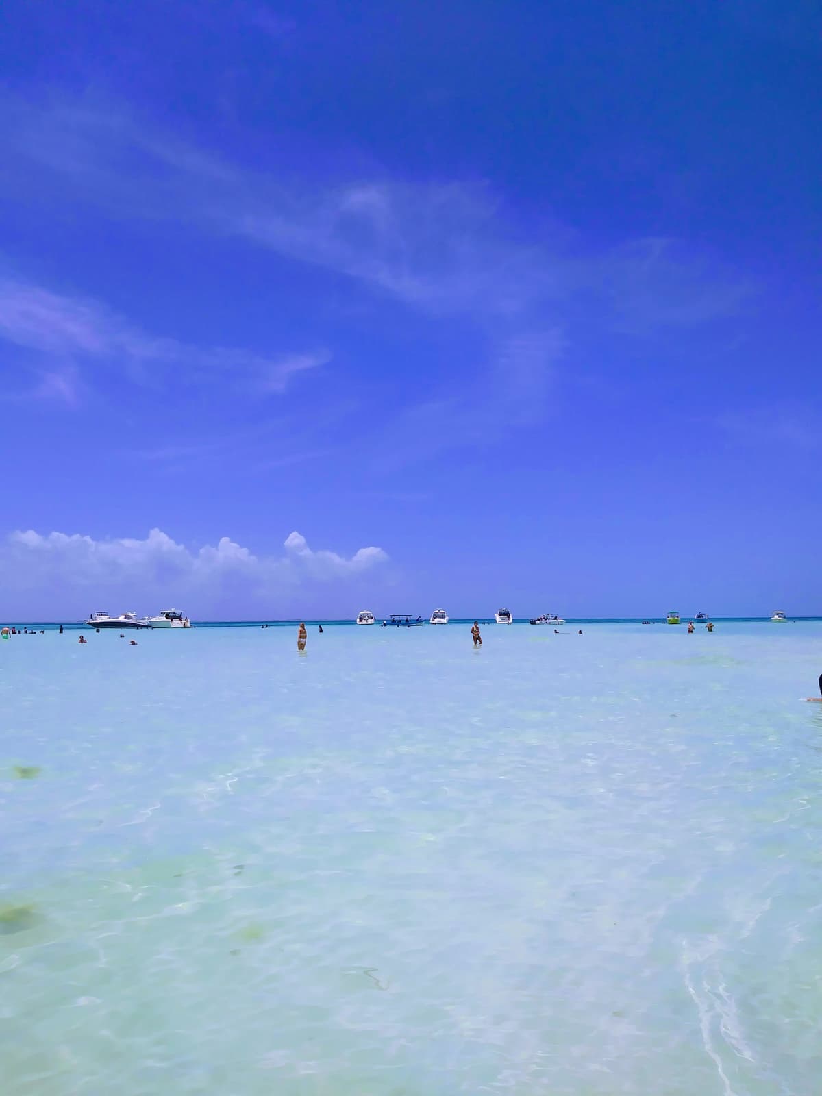 Isla Mujeres Travel Guide 2026: Best Beaches, Golf Carts, and Tips - Imagen 3