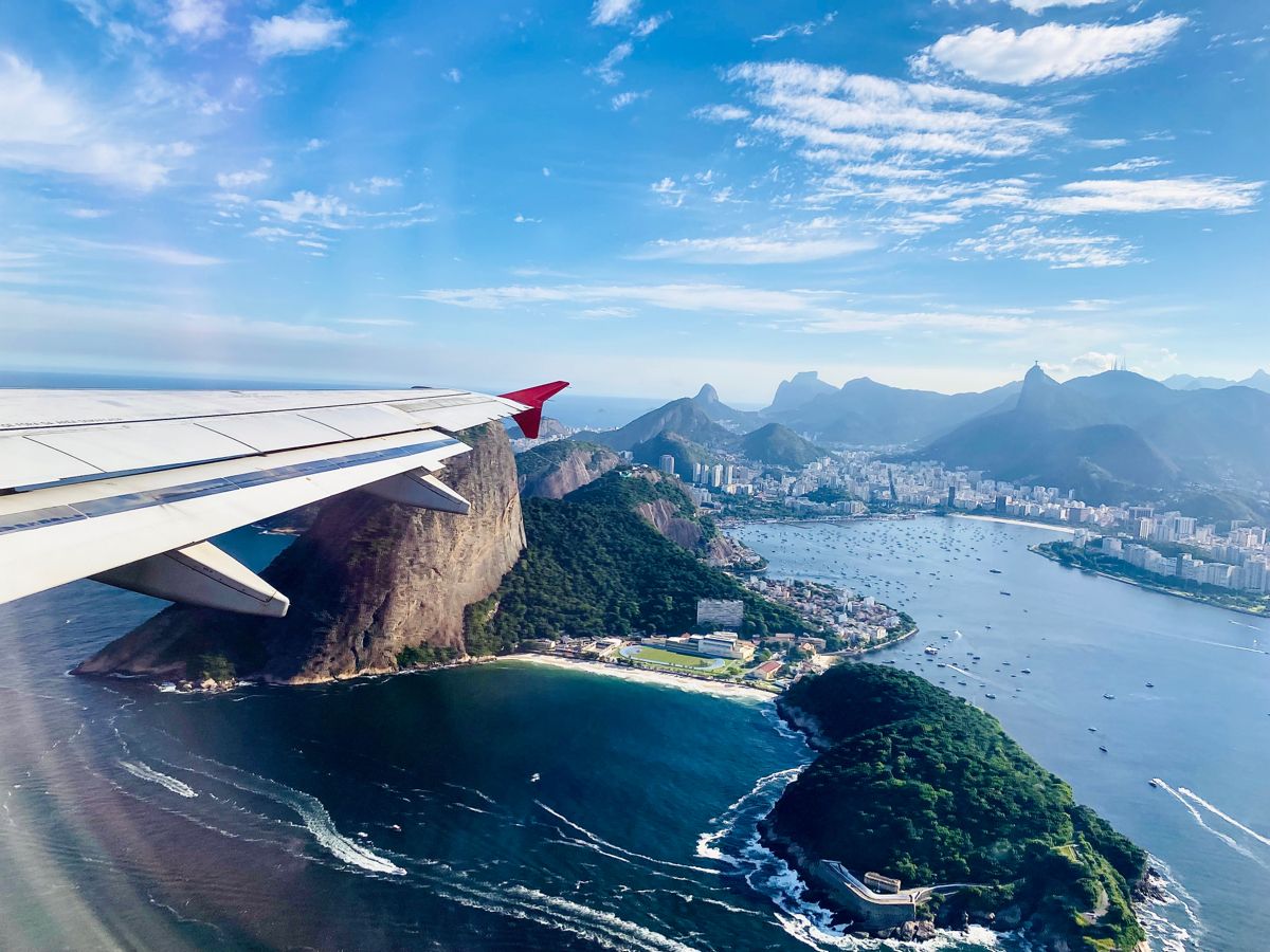 Vista panorámica de Río de Janeiro desde las alturas.