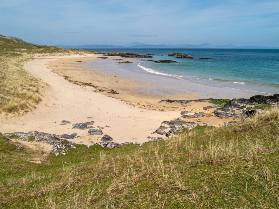 Sandwood Bay, a praia selvagem mais bonita da Escócia.