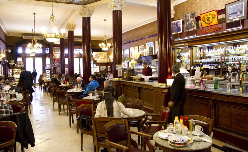Café Tortoni, Buenos Aires.