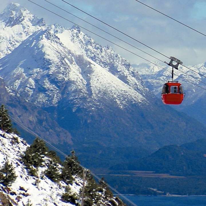 Complete Guide to Visiting Cerro Otto in Bariloche 2026: Cable Car, Trails, and Revolving Cafeteria - Imagen 6
