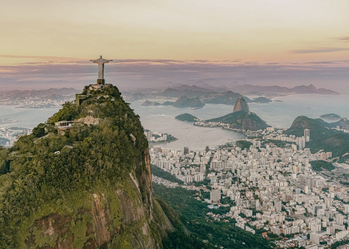 Estatua del Cristo Redentor en el Cerro Corcovado de Río de Janeiro, Brasil.