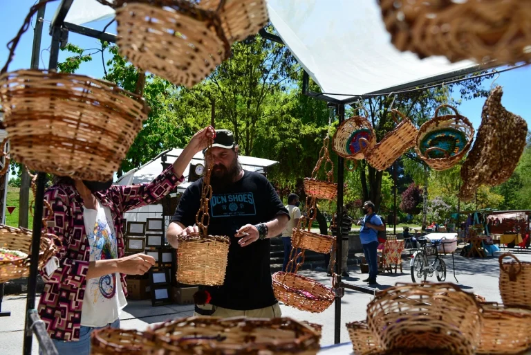 Feria Regional de El Bolsón, Argentina.