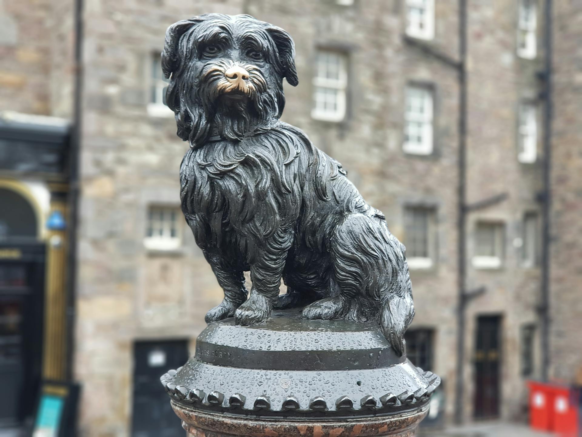 Statue of Bobby, an Edinburgh legend, Scotland.