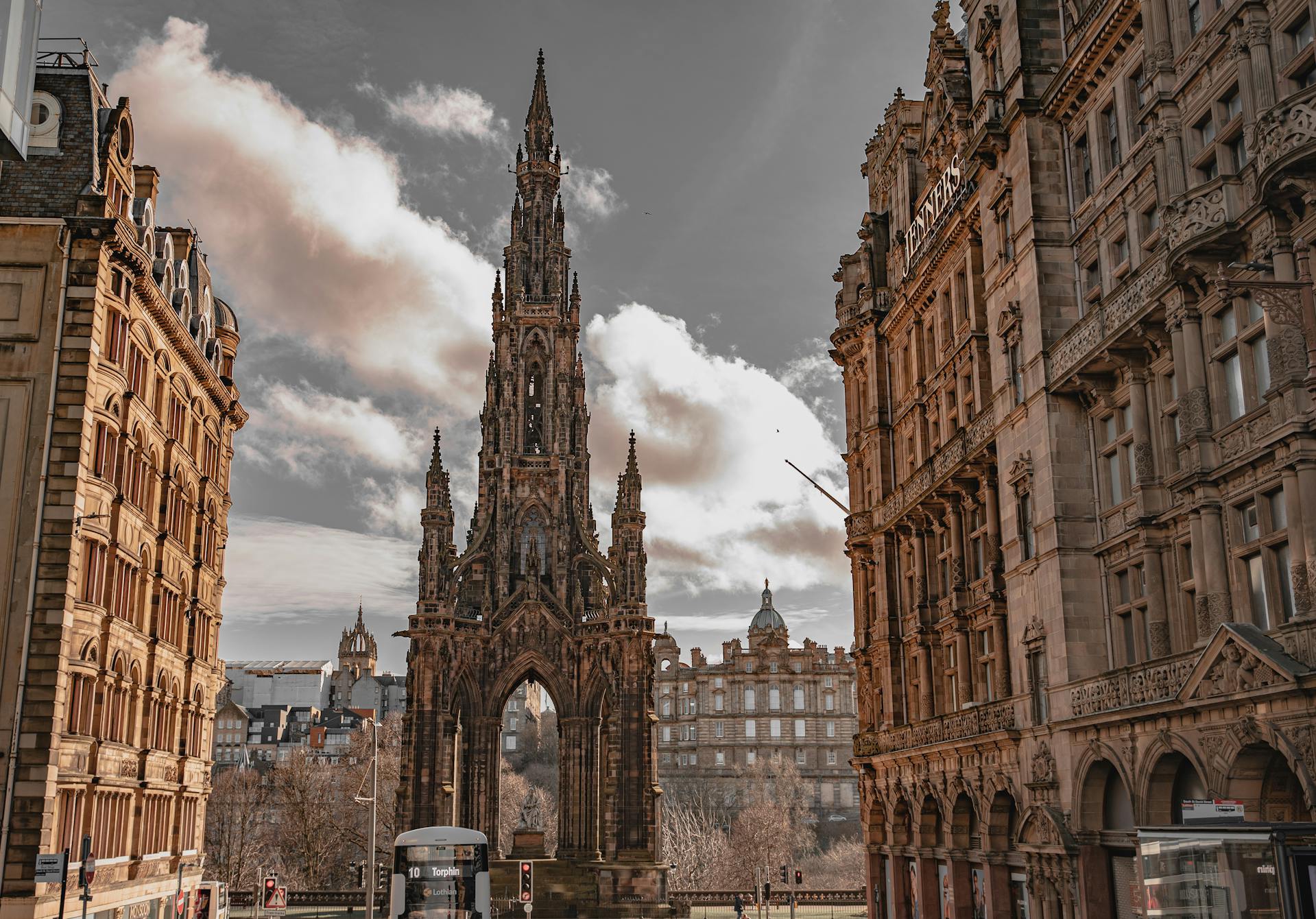 Walter Scott Monument, Edinburgh, Scotland.
