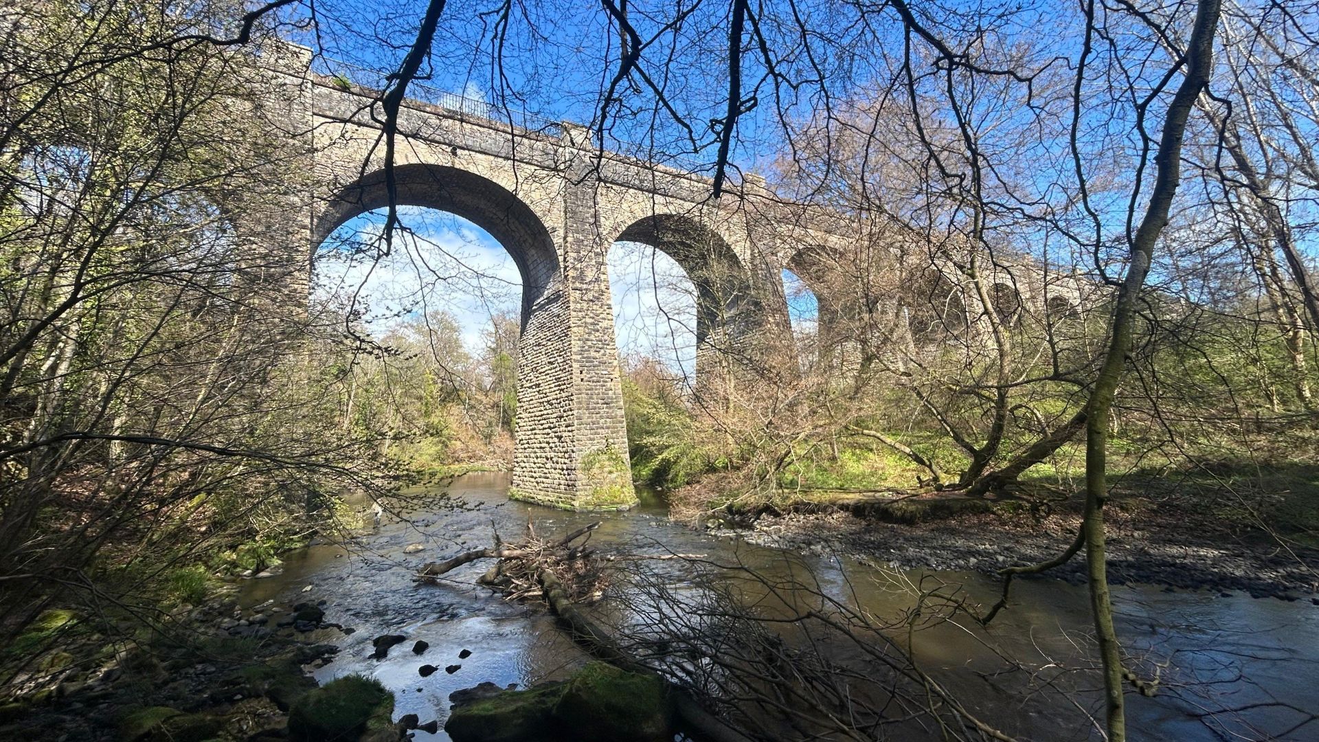 View from the base of the Avon Aqueduct. At over 25 meters high above the river, it is the second longest in Great Britain and a masterpiece of early 19th-century engineering.