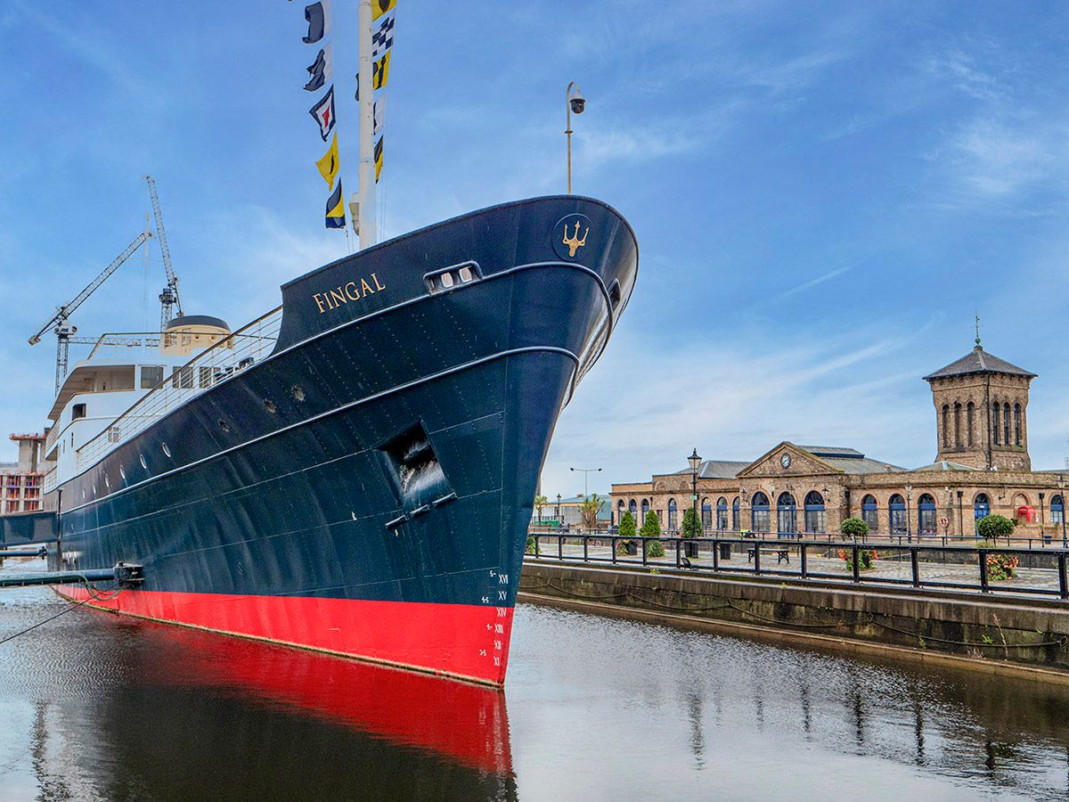 Royal Yacht Britannia em Leith, Edimburgo, Escocia.