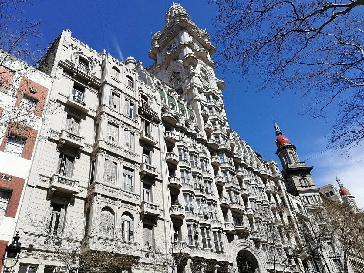 O Palácio Barolo na Avenida de Mayo em Montserrat, Buenos Aires.
