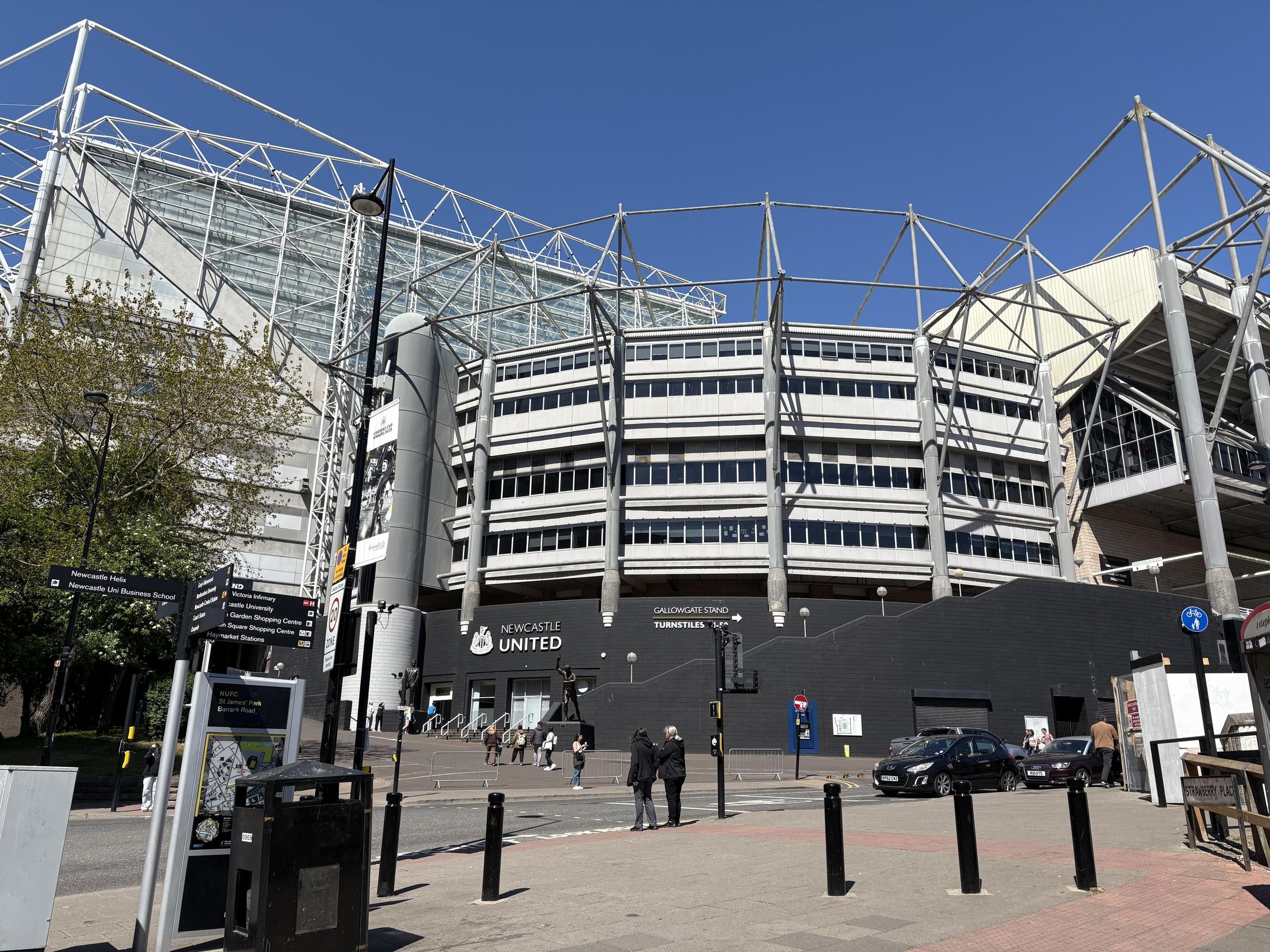 St James' Park stadium dominating the Newcastle city center skyline.
